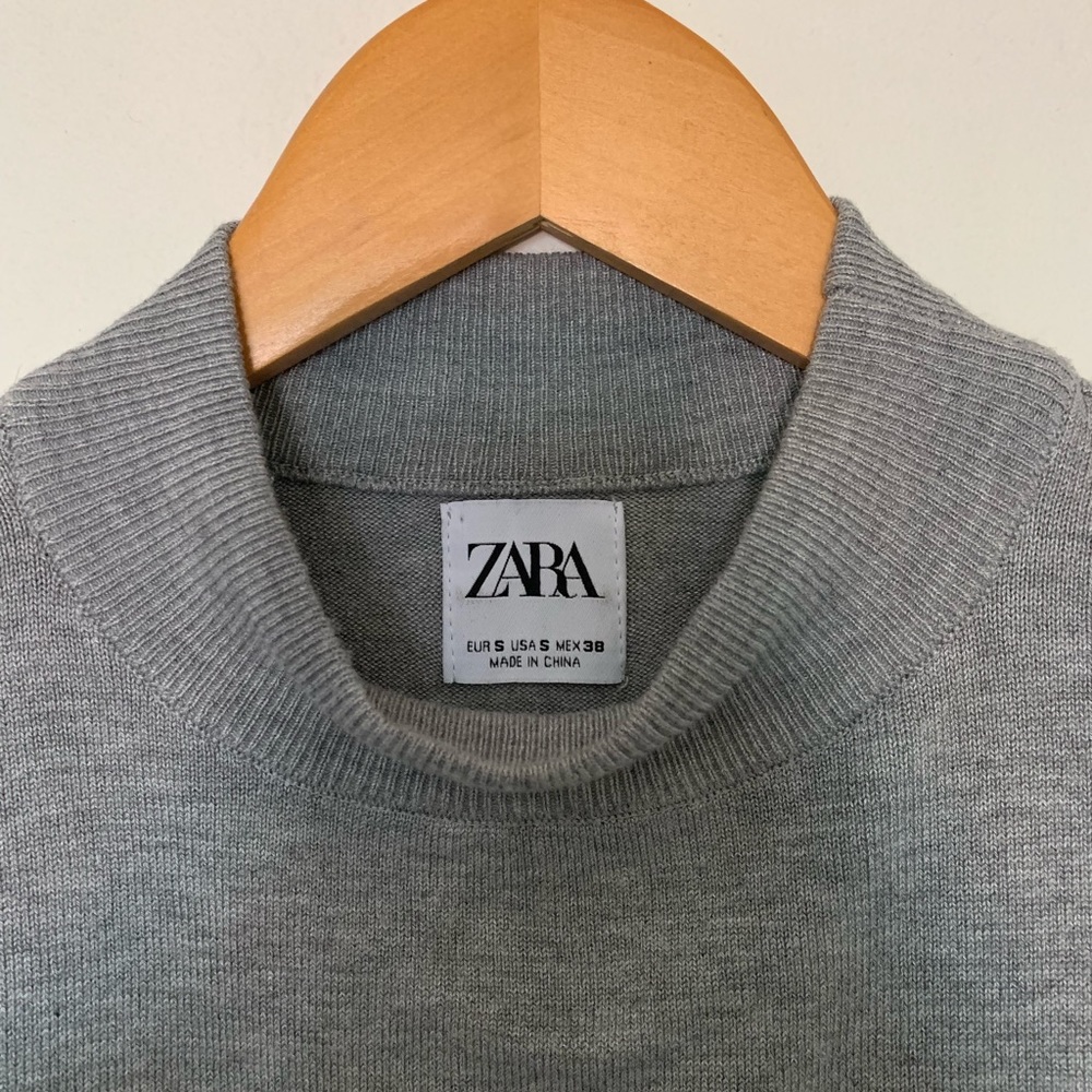 Zara Man short sleeve turtle neck.